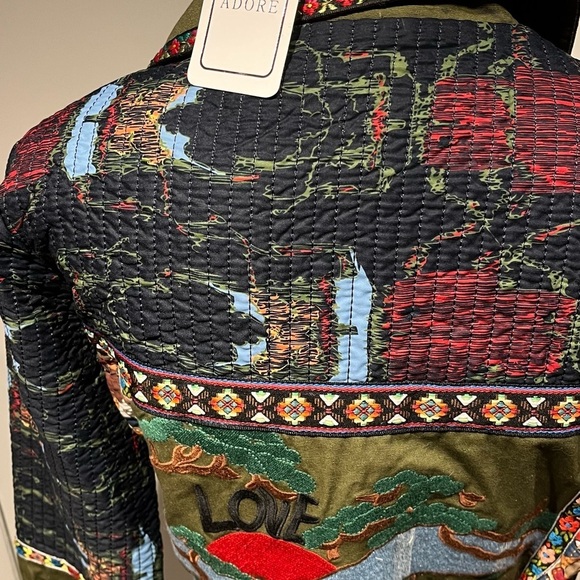 Adore Green Military Field Jacket with Vintage Aesthetic - Picture 13 of 16